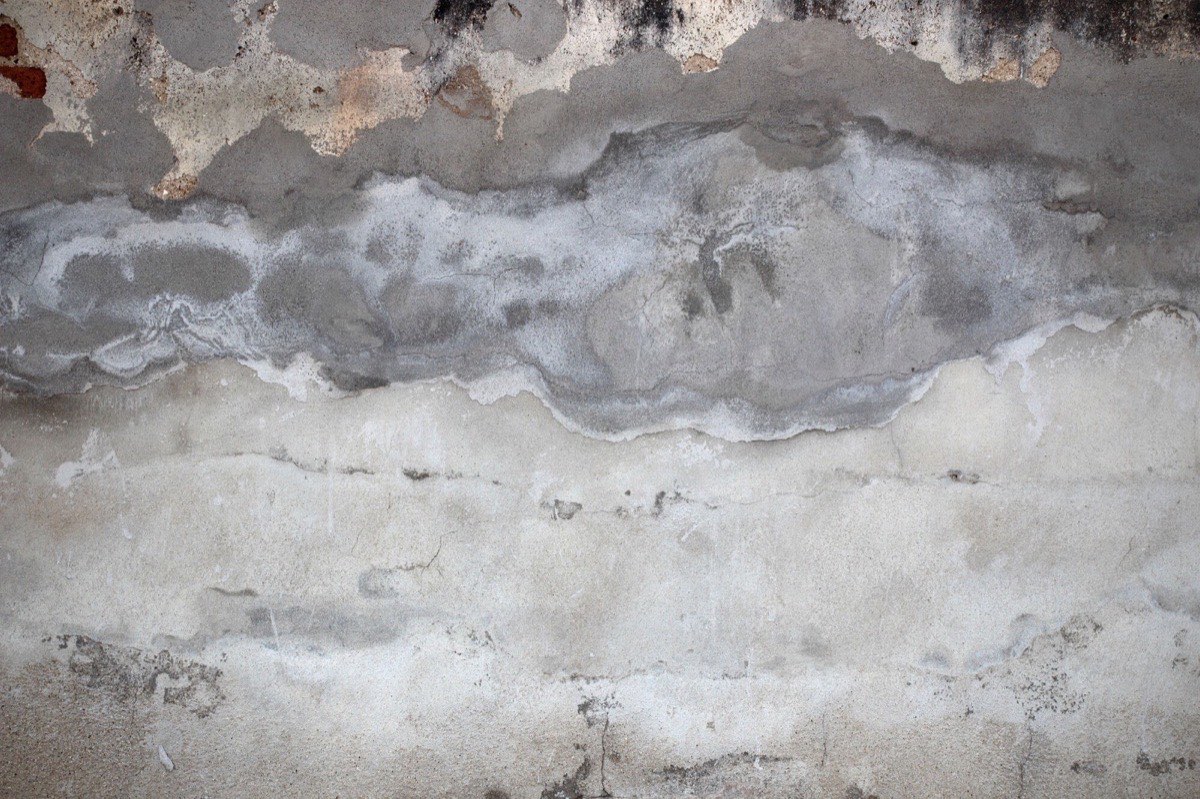 Slab-Edge Water Damage: Causes, Signs & Prevention