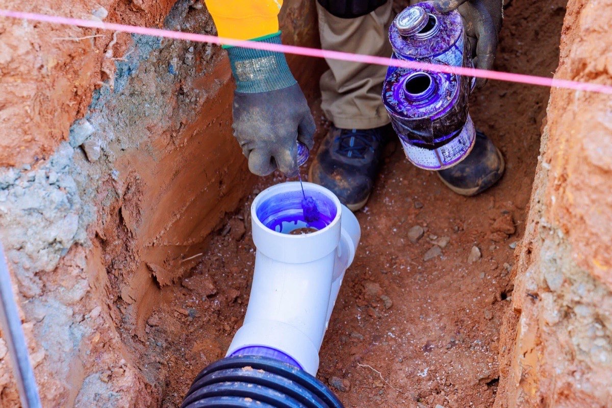 Under-Slab Plumbing Leaks & Moisture: Risks for Texas Homes